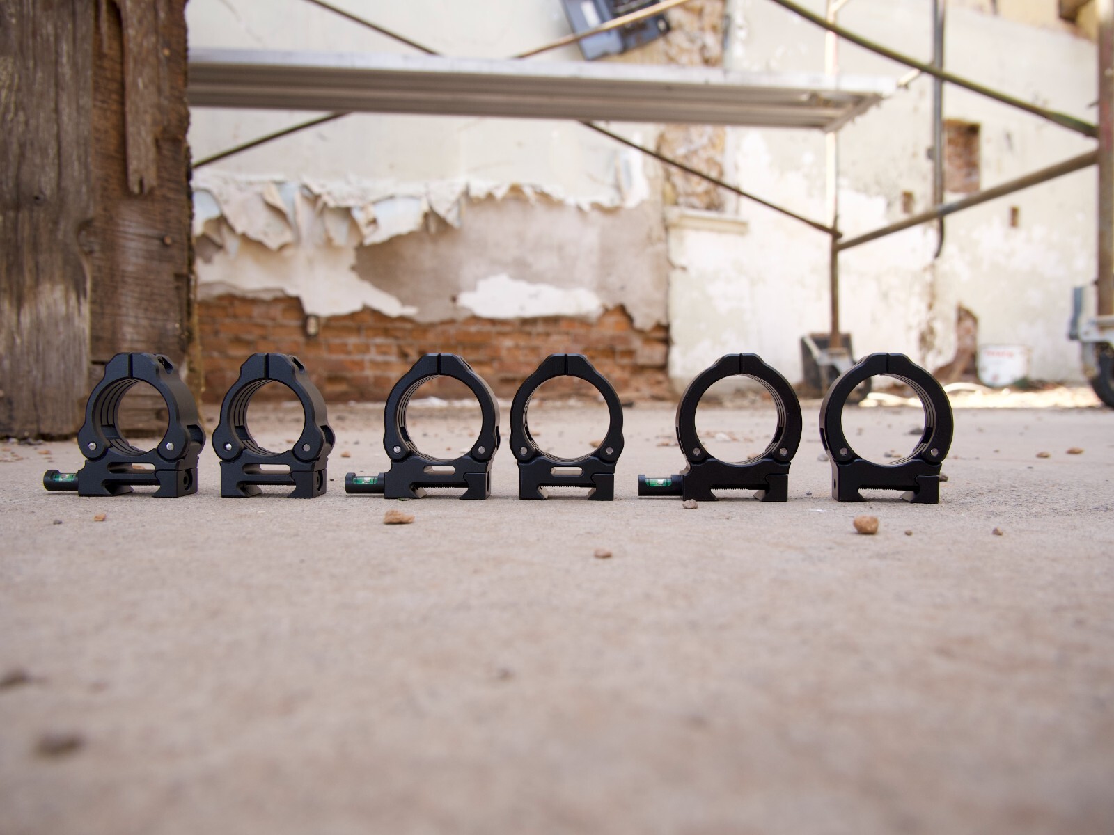 30mm Medium Scope Rings with Inetgrated Level!