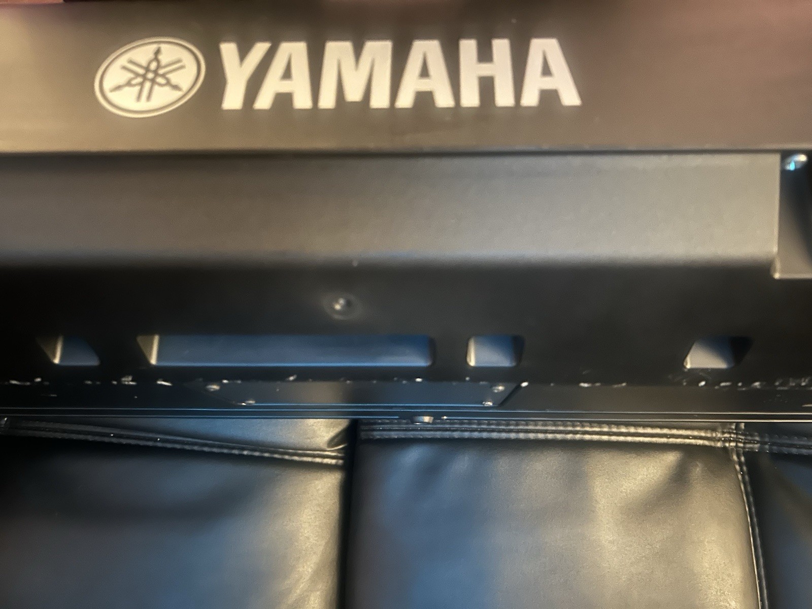 Yamaha p85