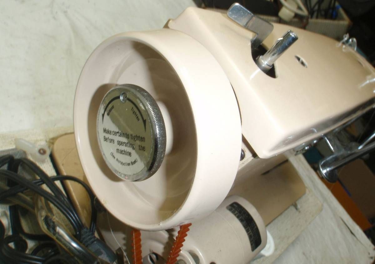 Precision Zig Zag Sewing Machine