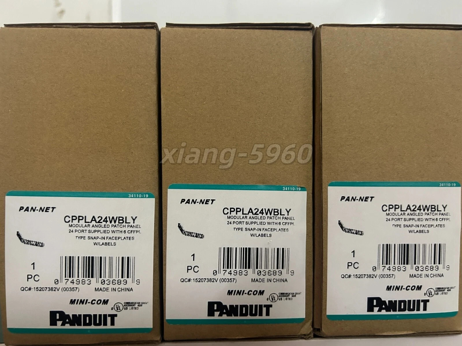 Panduit CPPLA24WBLY Mini-Com 24 Port Angled Modular Patch Panel Port 1 RU Black