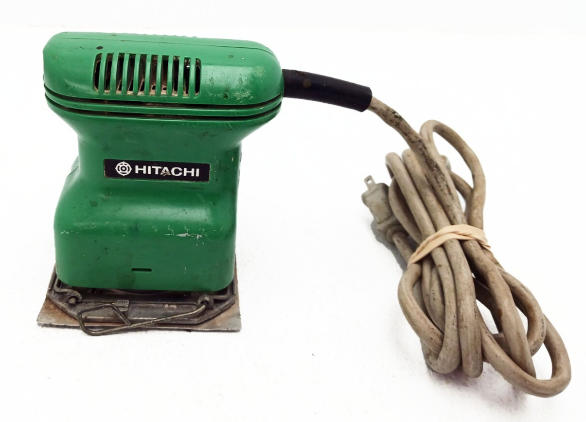 Hitachi SV 12SA 4-1/2 inch 1/4 sheet Palm Sander Power Tool Corded Electric