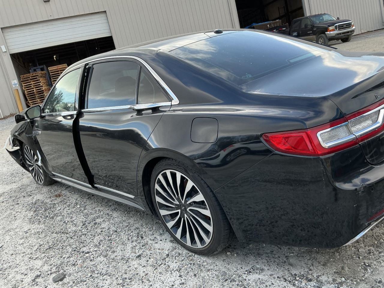 CONT-LINC 2017 Glove Box 4986950