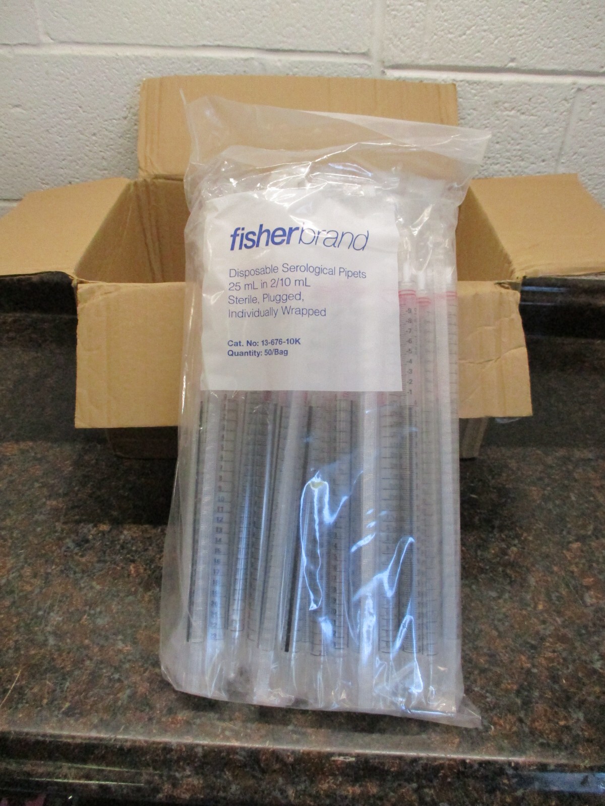 LOT 0F 100 NEW 25ml Fisherbrand Serological Pipettes 13-676-10k 10ml