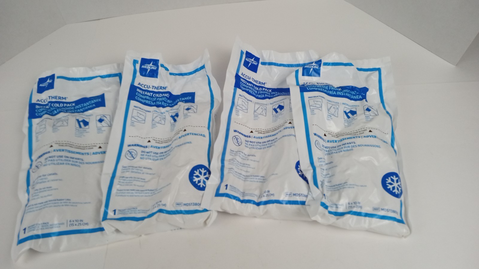 Lot of 4 MEDLINE ACCU-THERM Instant Cold Packs single use 6x10 in