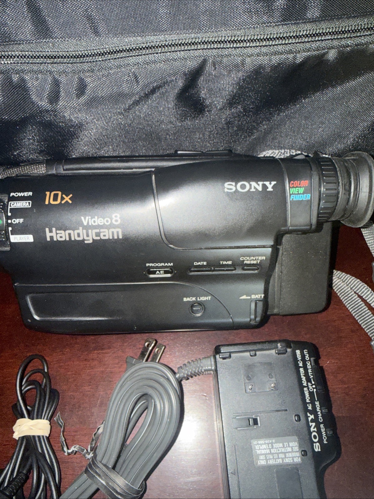 Sony CCD-TR70 Handycam Camcorder Video Recorder Hi8 Bundle-tested Works