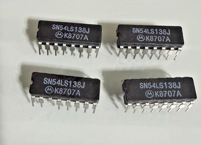 LOT OF FOUR NEW SN54LS138J