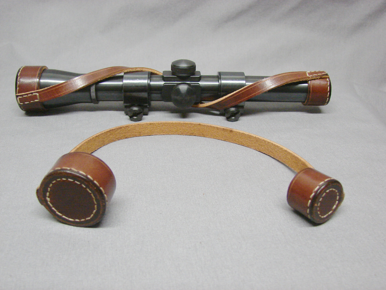 U.S.  LEOPOLD ALASKAN  RIFLE SCOPE  LEATHER  COVER