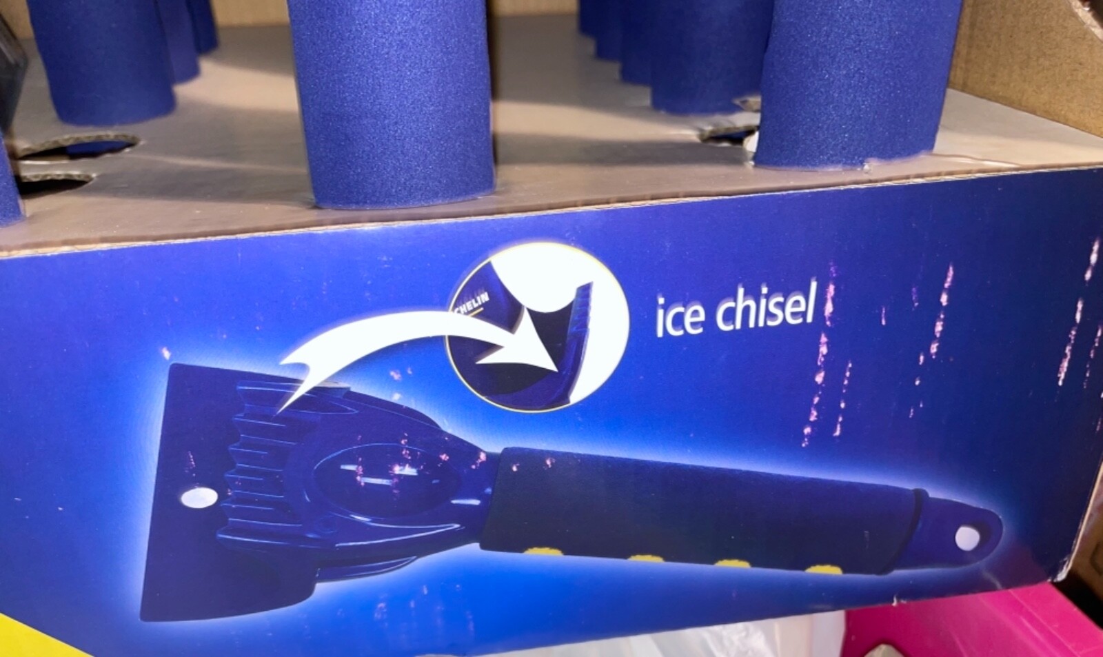 NEW 11” MICHELIN EXTREME ICE SCRAPER WITH ICE CHISEL WINTER WINDSHIELD TOOL SNOW