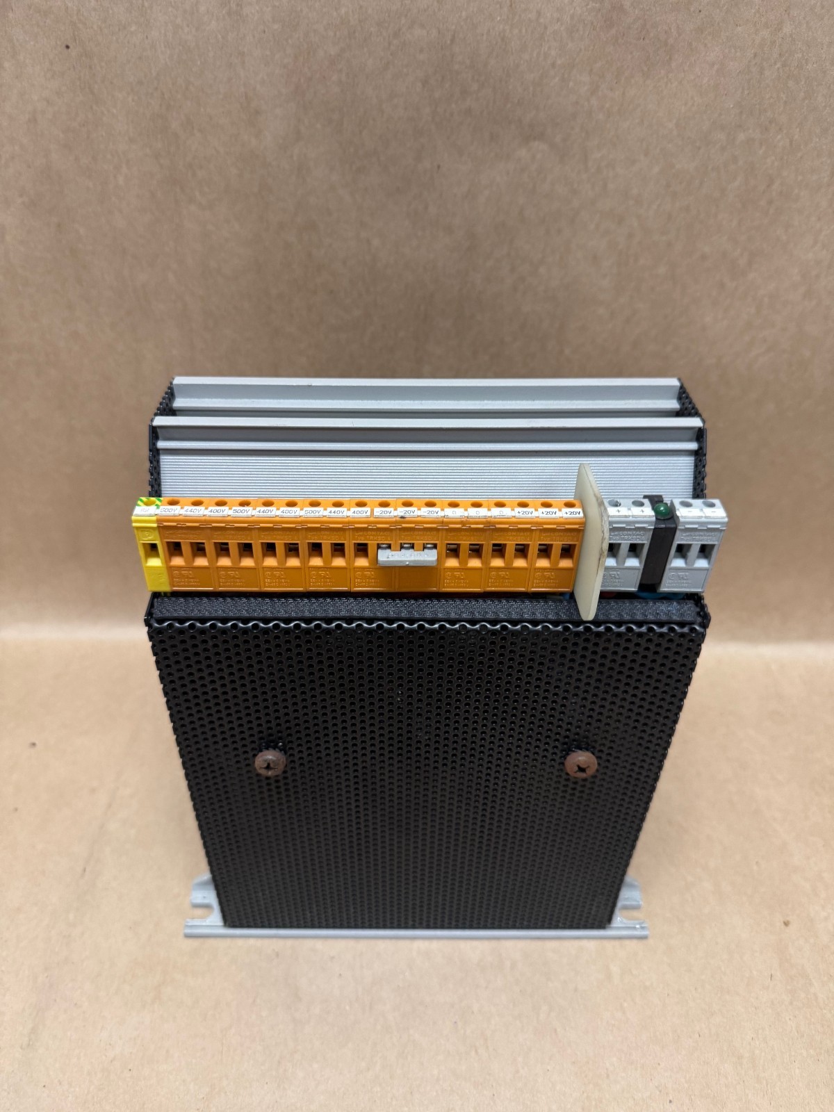Block Gleichstorm USKY24-20 DC Power Supply 500/440/400V