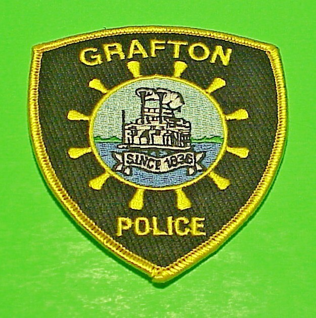 GRAFTON  ILLINOIS  SINCE 1836  IL   4"  POLICE PATCH  FREE SHIPPING!!!