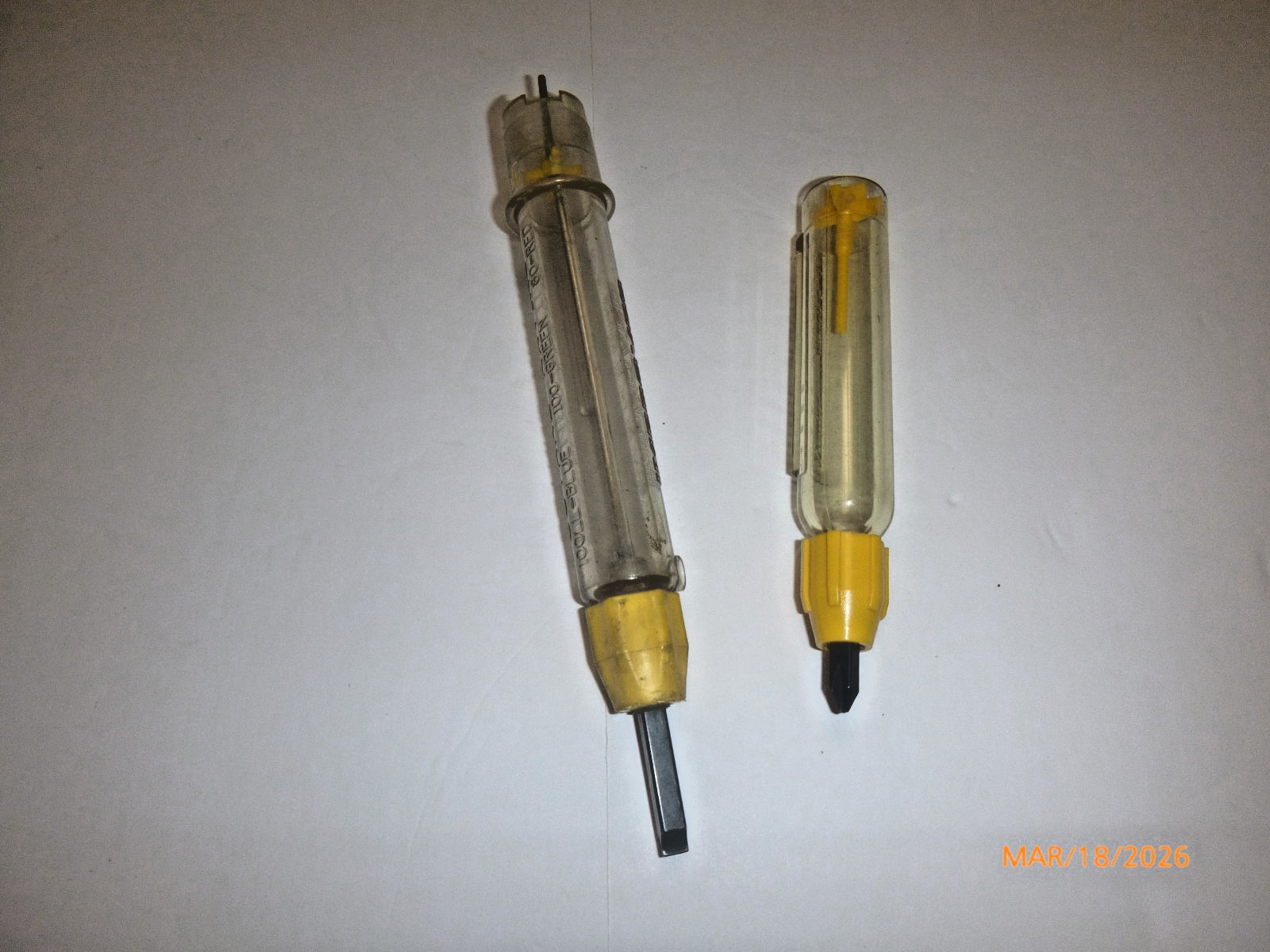 Aviation Fuel Tester built-in cowl screwdriver - (1) Large and (1) small DAANSEN
