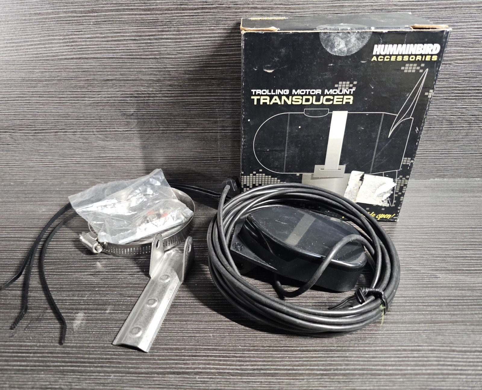 DTM-W HUMMINBIRD TROLLING MOTOR TRANSDUCER Mount 3pin