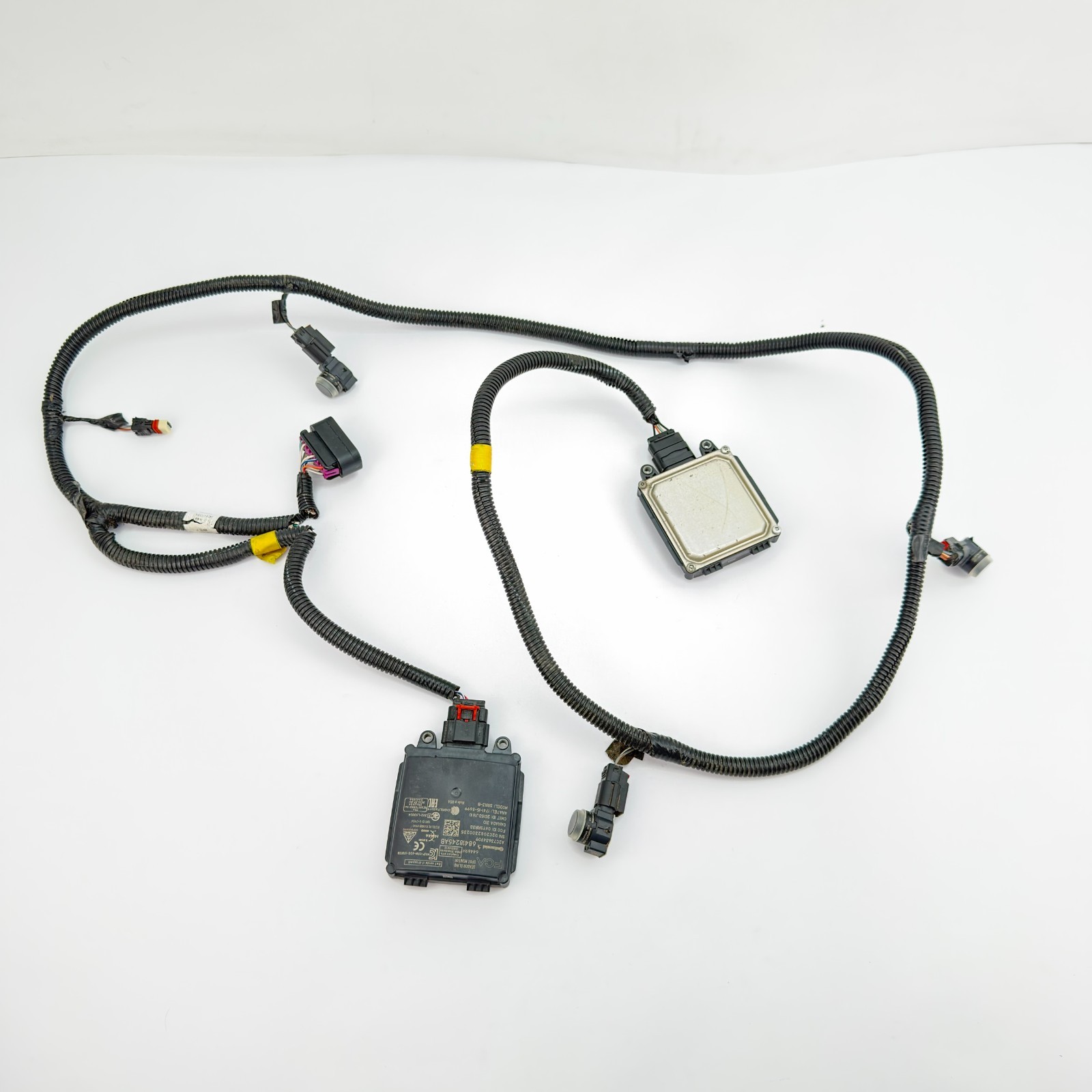 16-20 Dodge Durango Grand Cherokee Blindspot Module Radar Sensors 68418245AB OEM