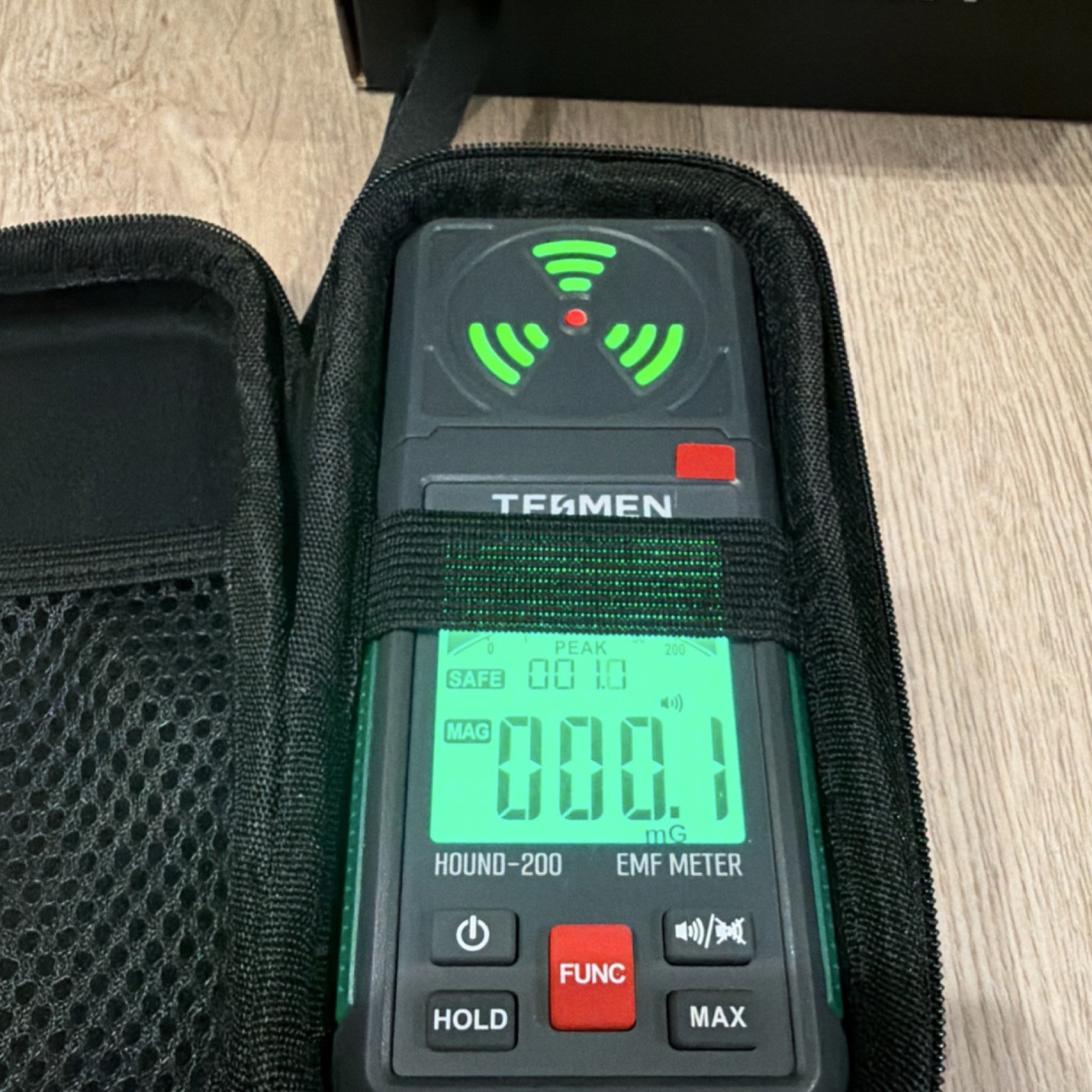 TESMEN HOUND-200 EMF Meter Single Axis Sensor w/ Zip Case & Box