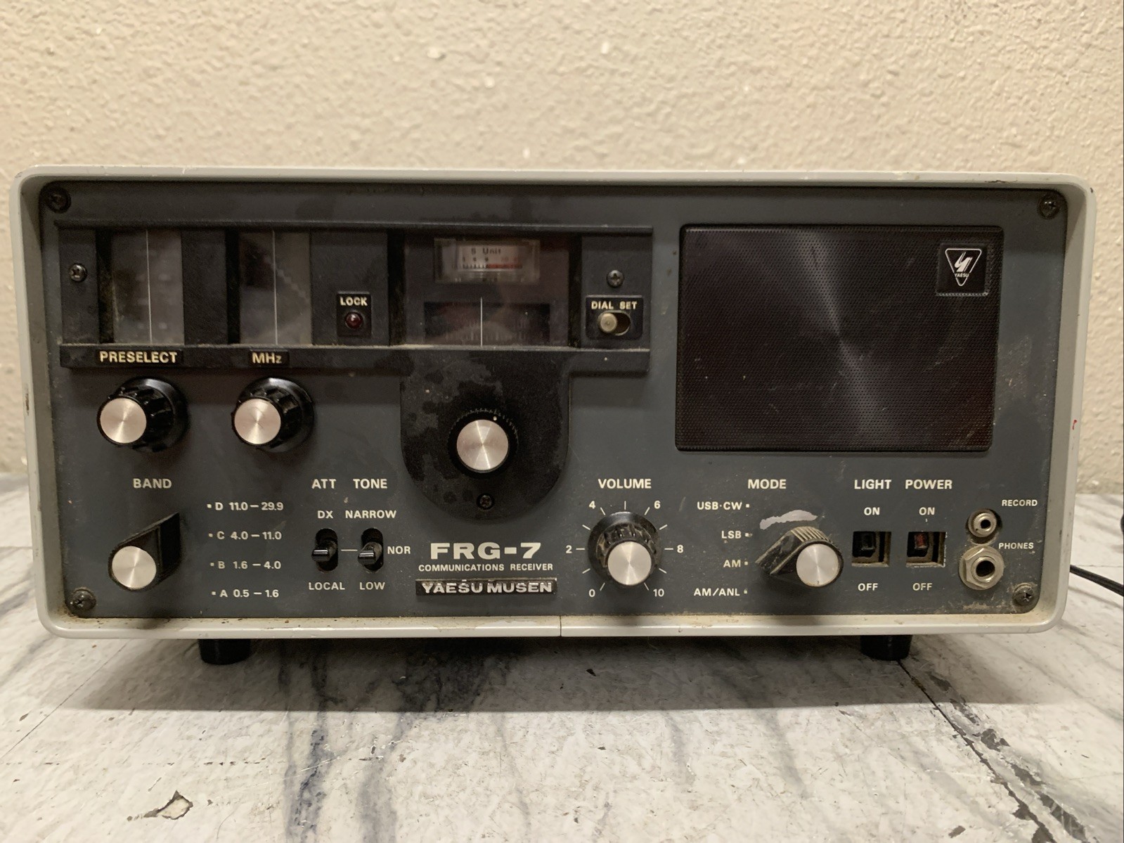 Yaesu Musen FRG-7 Communication Receiver, Untested
