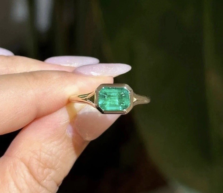 Emerald Ring 14k Solid Yellow Gold