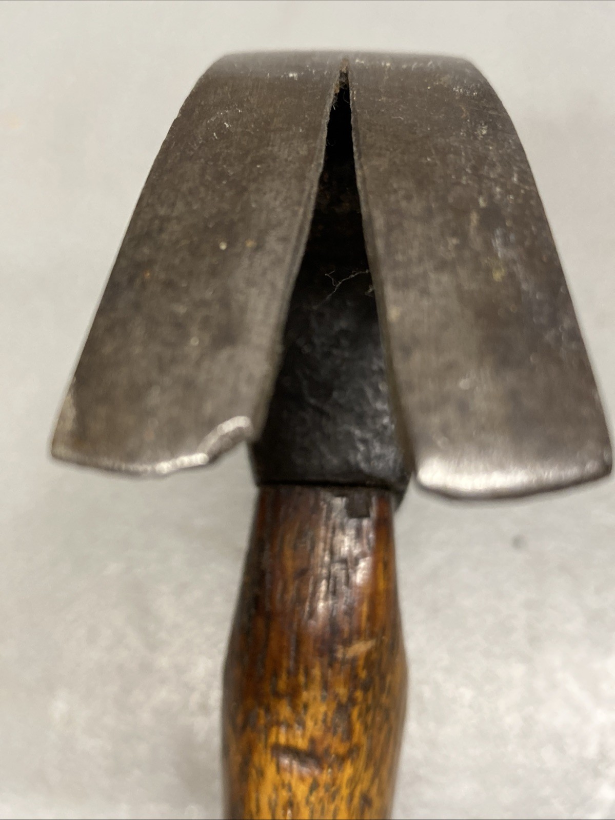 Vintage Plumb Victory 16oz Curved Claw Hammer Wood Handle