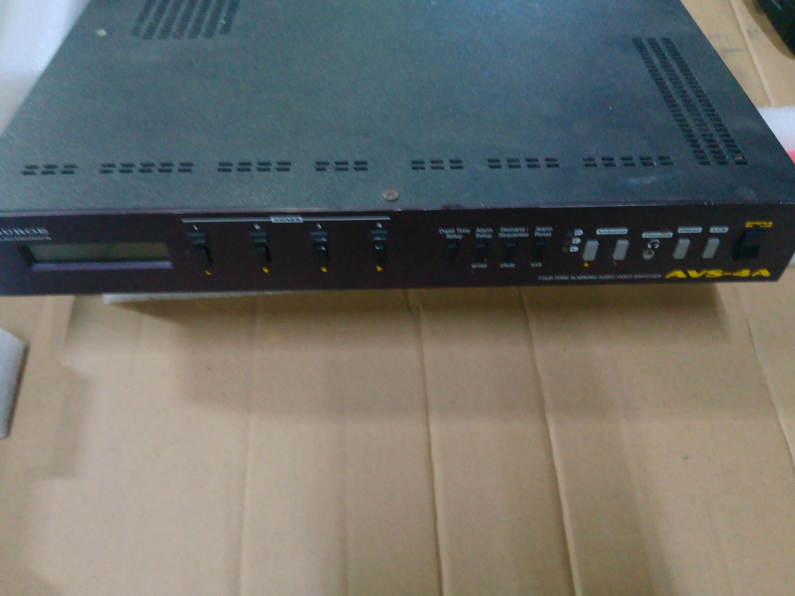 Louroe Electronics Four Zone Audio/Video Switcher AVS-4A