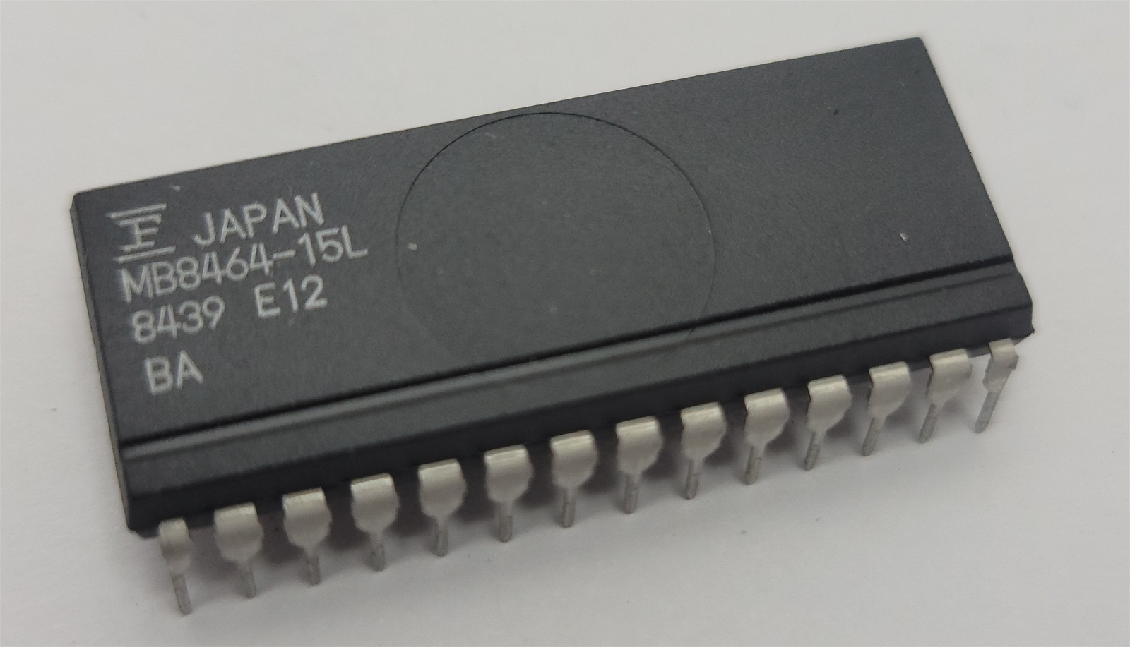 Fujitsu MB8464-15L SRAM