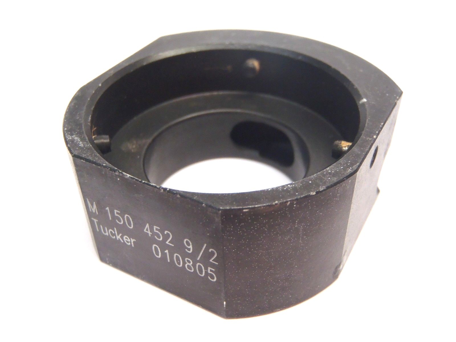 Tucker M150 452 9/2 Spacer 010805