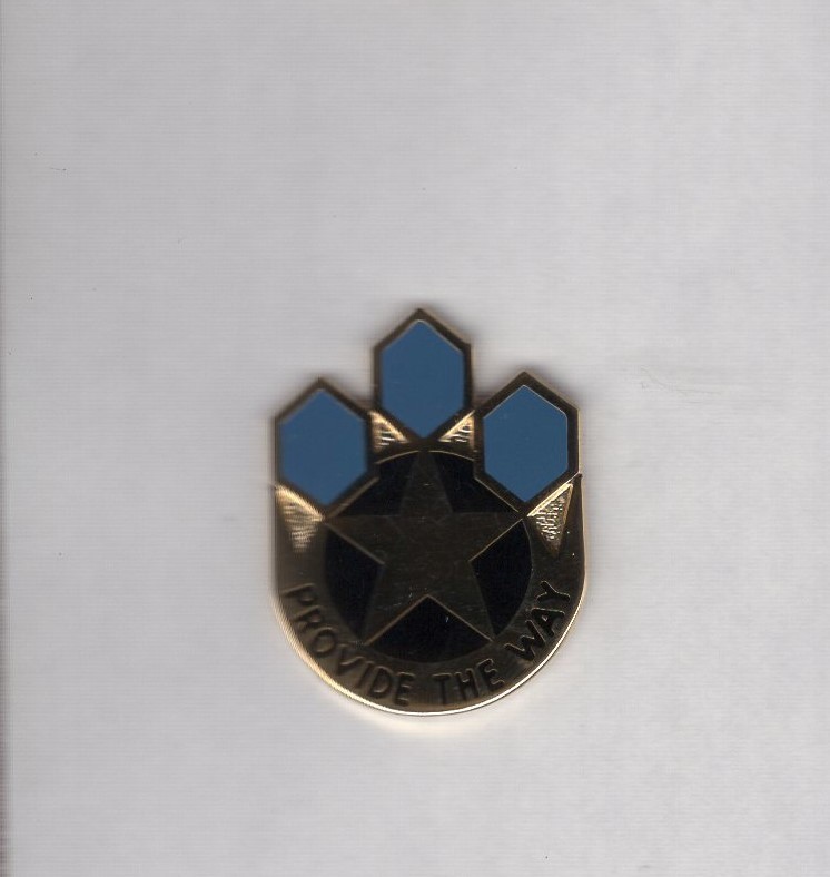 US Army 472nd Chemical Bn crest DUI c/b clutchback badge G-23