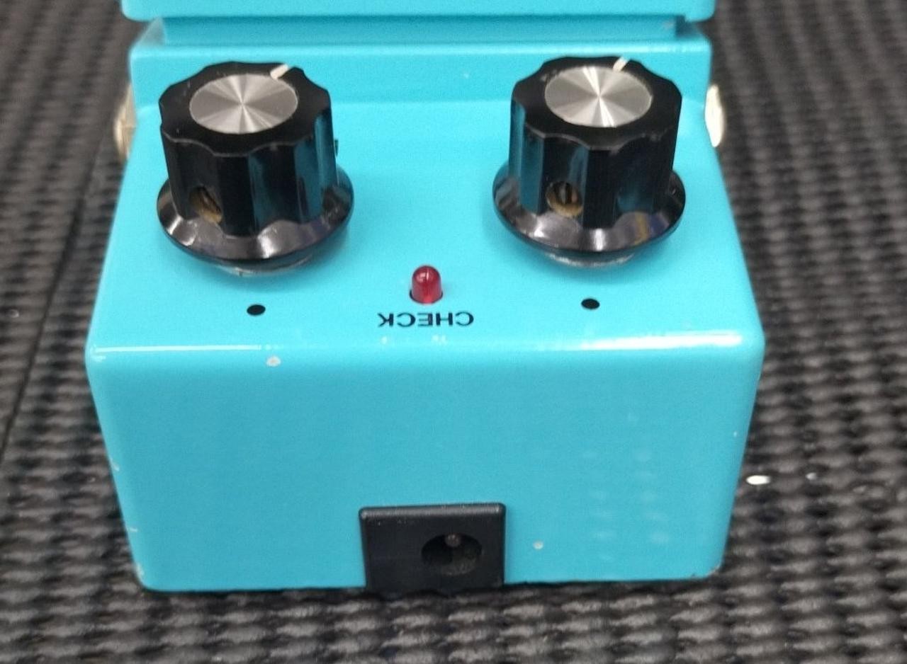 BOSS CE-2 chorus