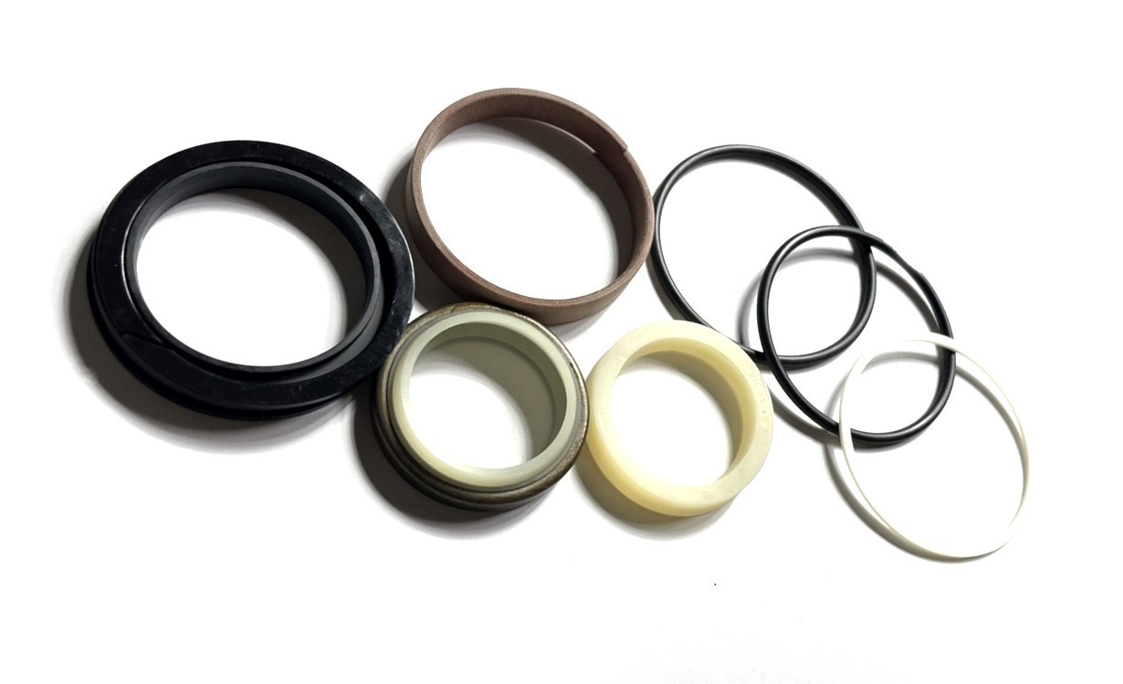 [Generic] Yanmar B6-2 Arm Cylinder Seal Kit. (with ring)