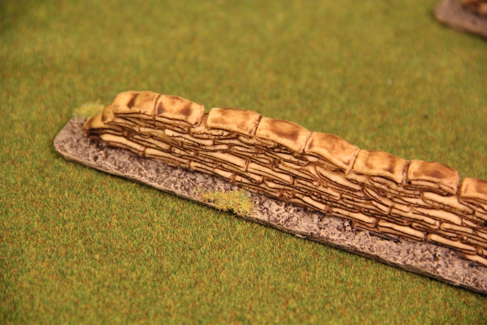 War games scenery modular sand bag walls x2, resin cast warhammer style.
