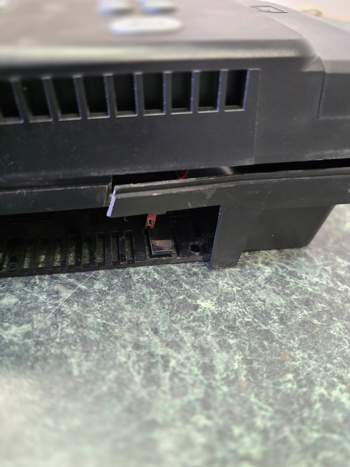 4500 Time Clock System Kronos Series System - Small Crack