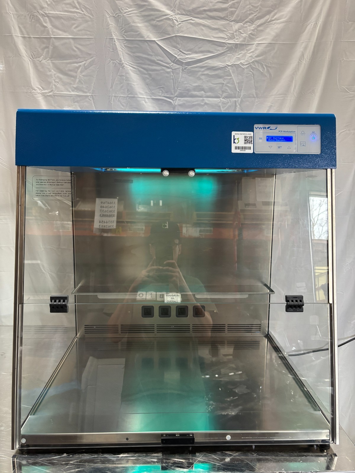 VWR PCR Workstation 10783-132