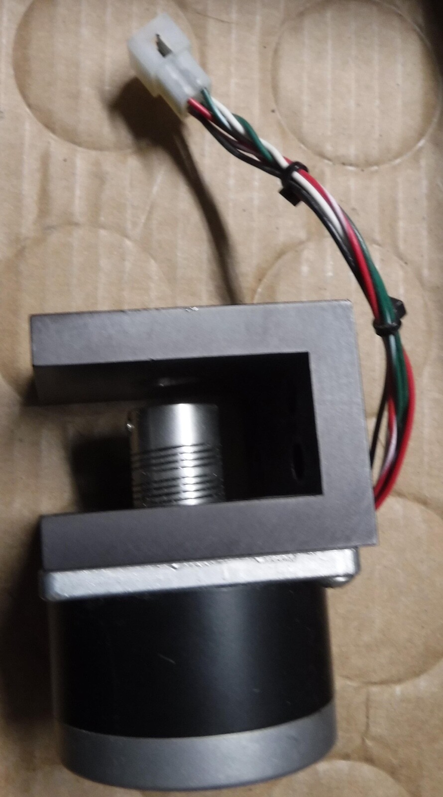 APPLIED MOTION PRODUCTS  STEPPING MOTOR    FREE SHIPPING