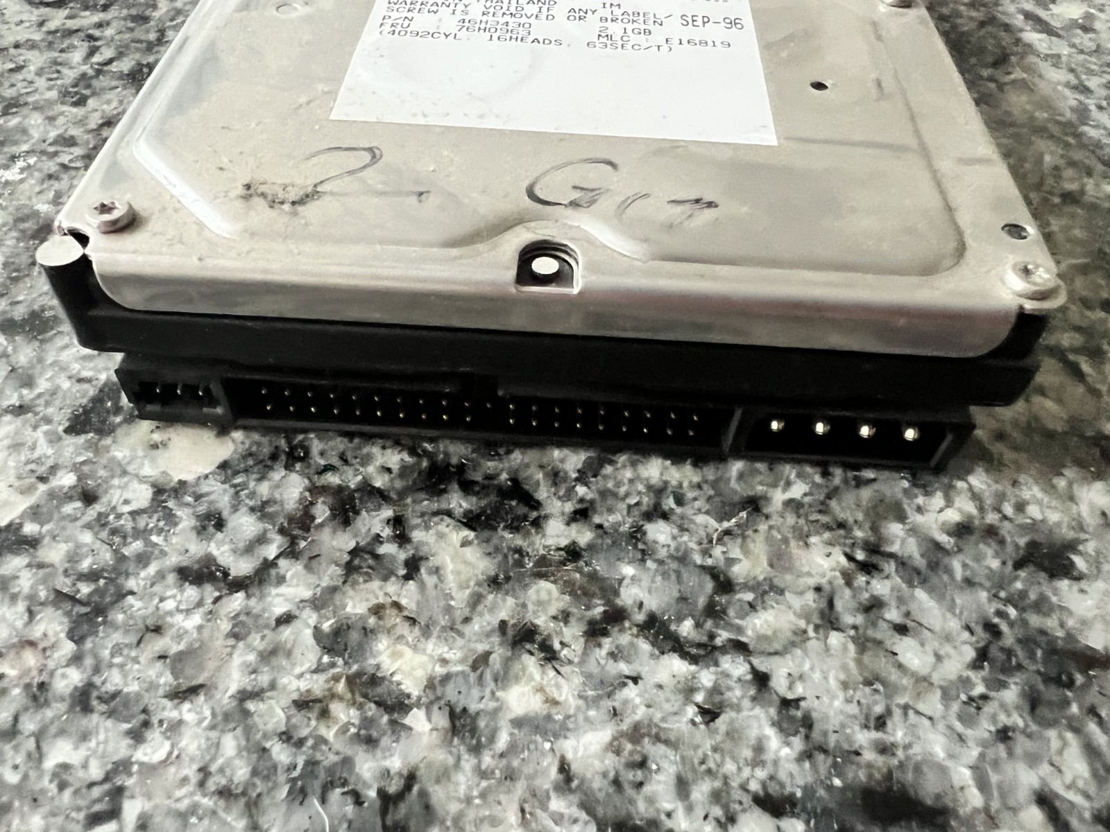 IBM Hard Disk Drive DAQA-32160 46H3430 76H0963 E182115 S 2.1GB