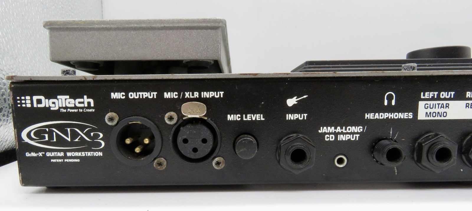 DigiTech GNX3 Guitar Workstation Multi-Effects Pedalboard