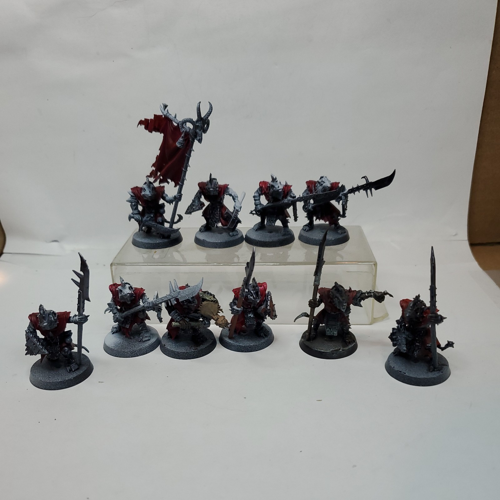 warhammer Age of Sigmar Skaven Stormvermin x10 partially painted