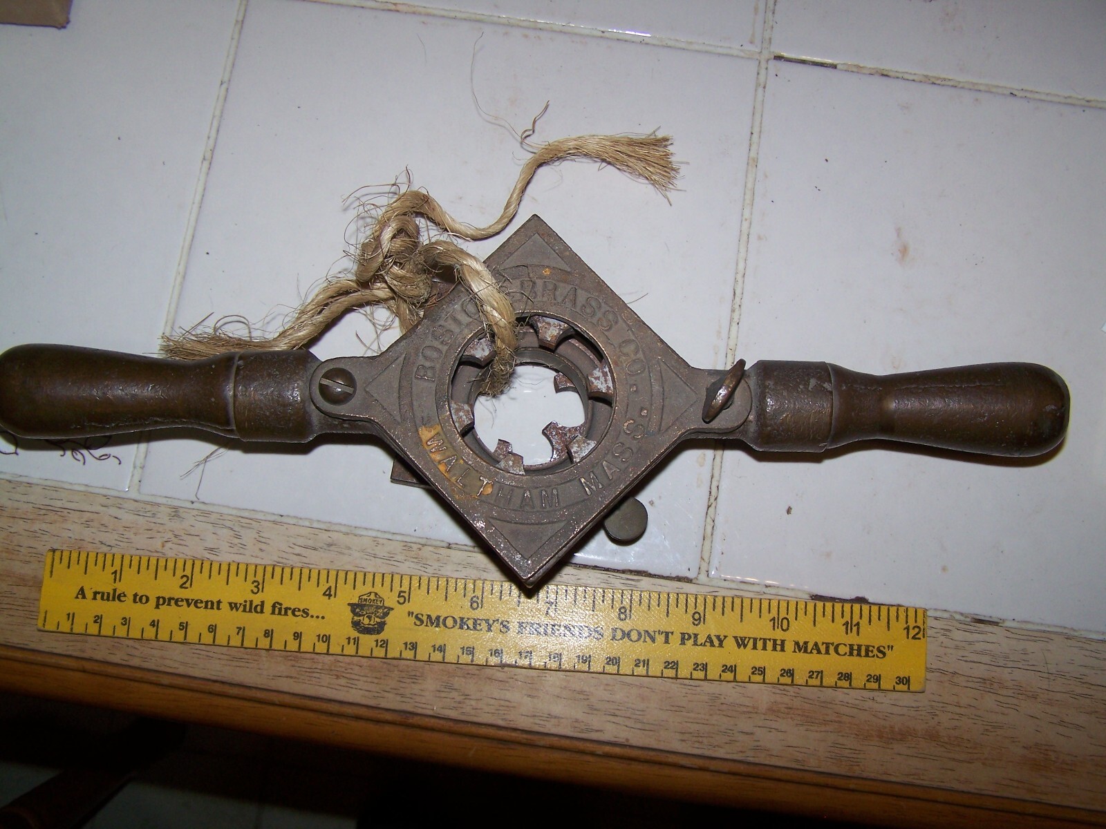 Vintage Walworth ? Boston Brass Co.  Waltham Pipe Threader Solid Brass Wrench