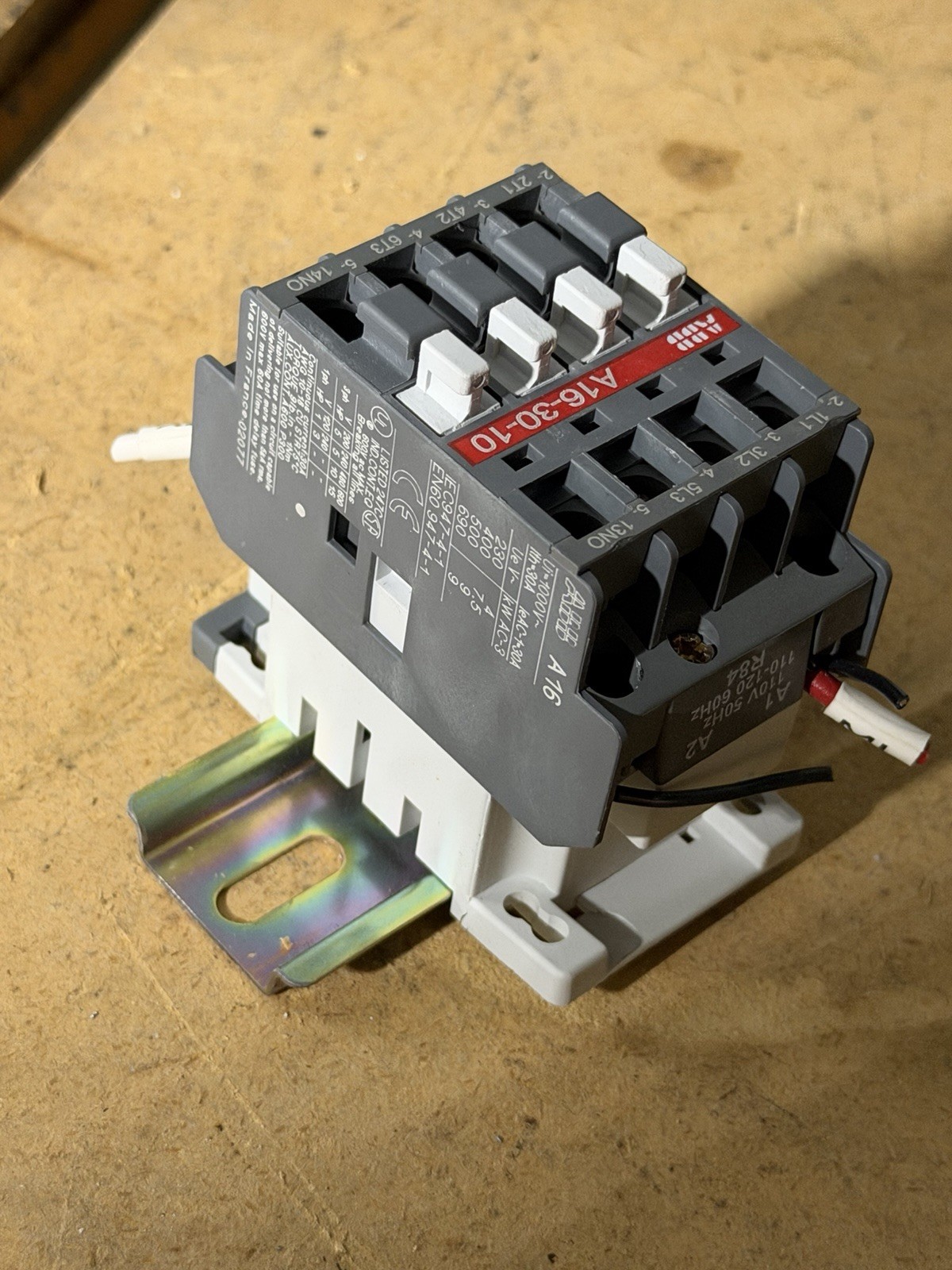 ABB A16-30-10 Contactor