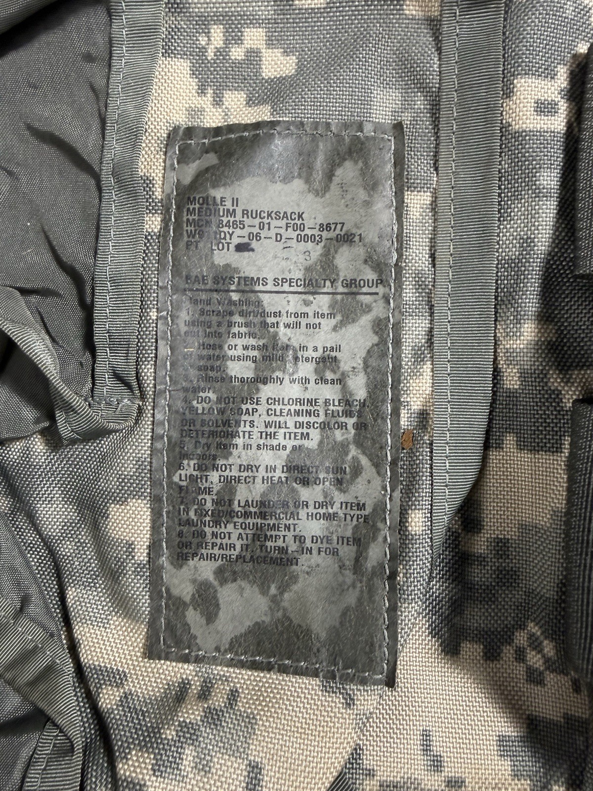 ACU Molle II Medium Ruck Pack Rucksack Complete W/ Straps, Frame & Kidney Pad