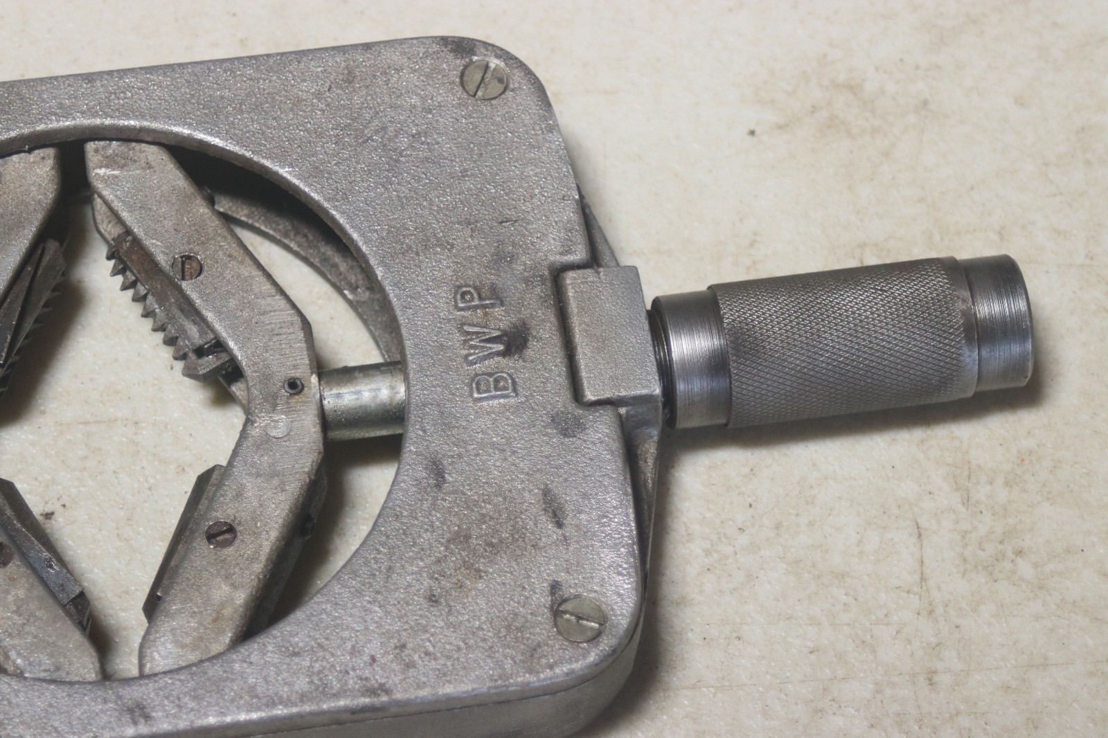 BWP M1942 1-3/4 to 4 Inch Thread Restorer