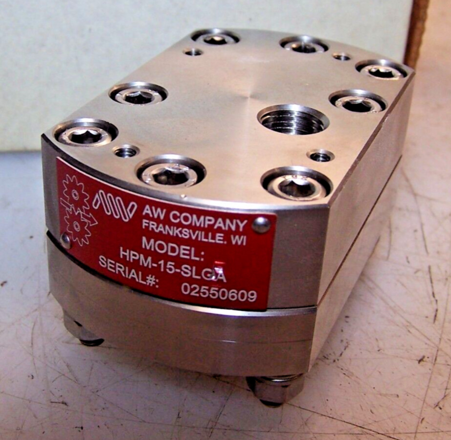 NEW AW COMPANY POSITIVE DISPLACEMENT FLOW METER  HPM-15-SLGA