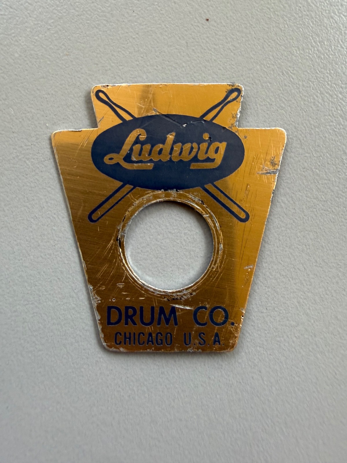 Vintage Ludwig 1958-59 Transition Badge …Nice Original Condition.