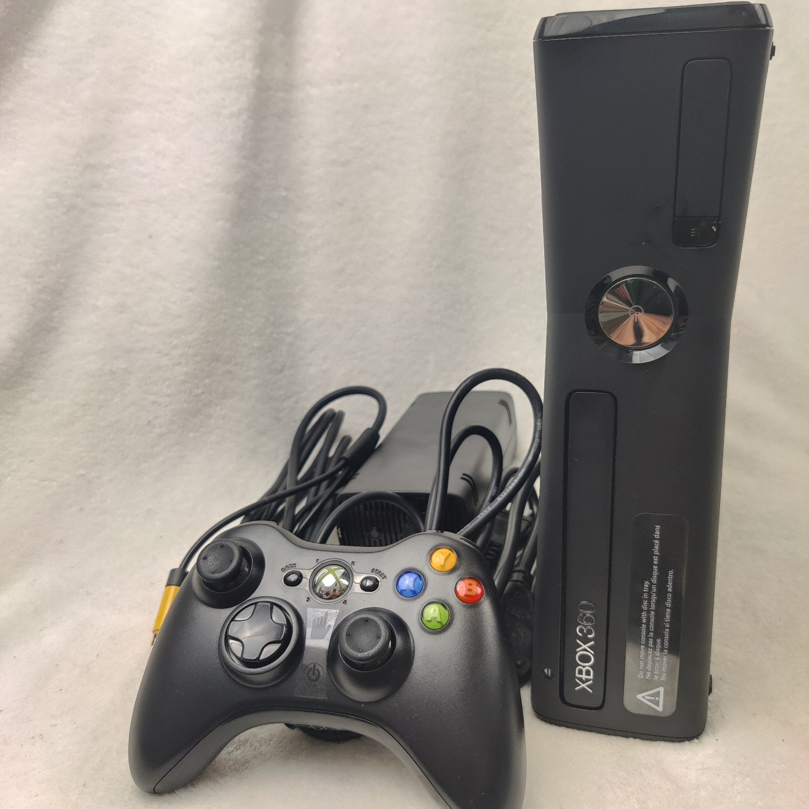 Microsoft Xbox 360 Slim 250GB HDD Black Console (NTSC) Super Light Use