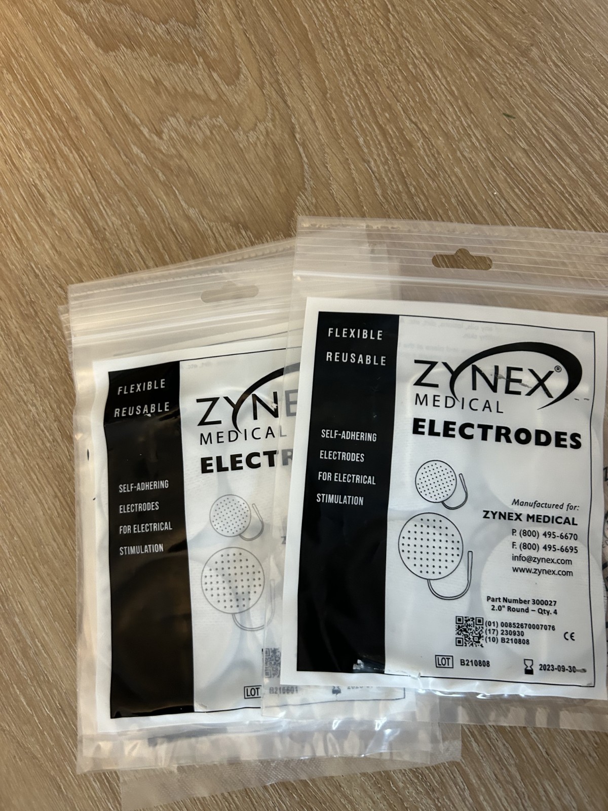 4 Pack BRAND NEW SEALED-16 Electrodes total Zynex Medical Electrodes (CIRCLE)