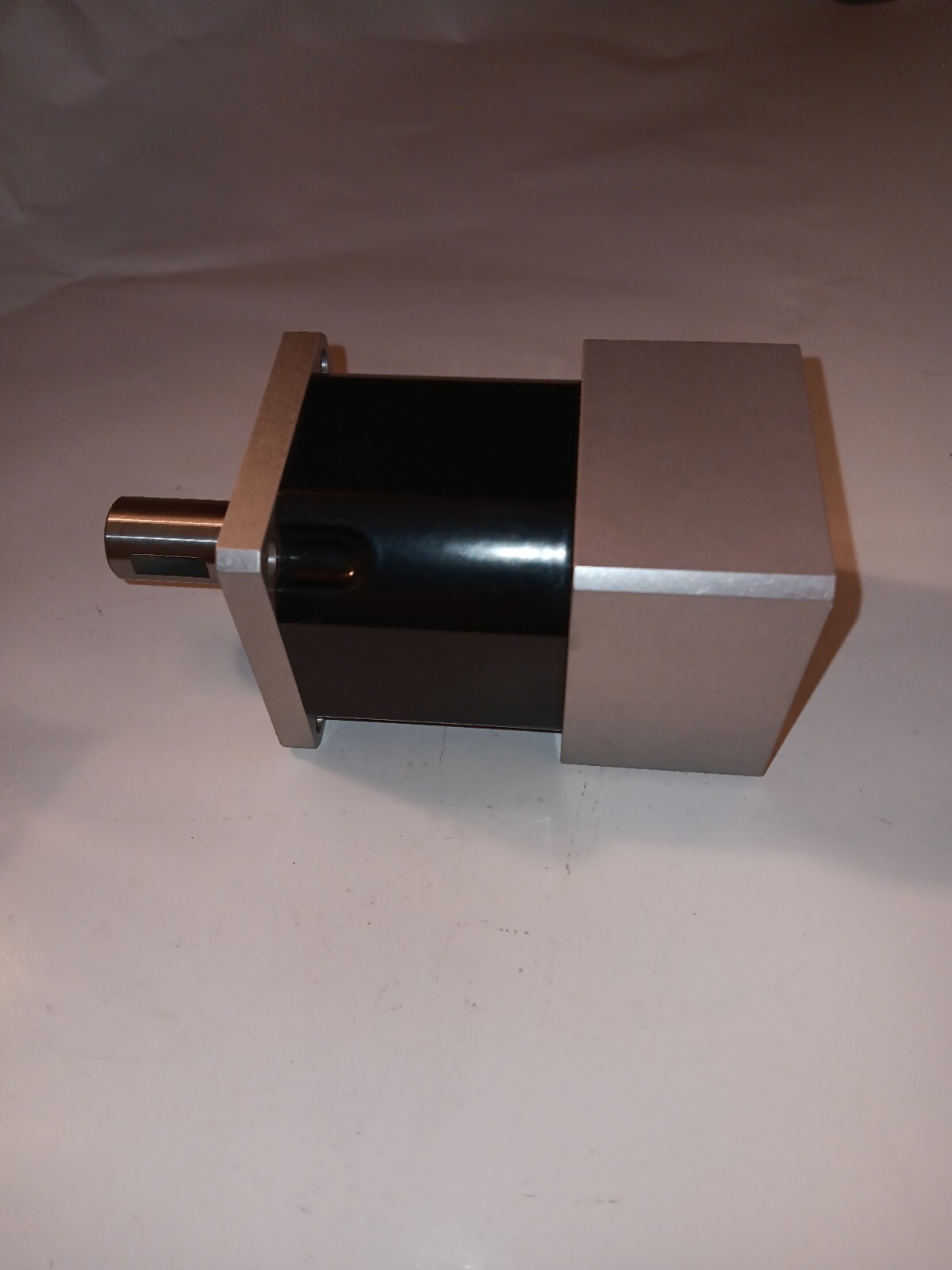 NEW GENUINE APPLIED MOTION PRODUCTS E23010 STEPPER MOTOR