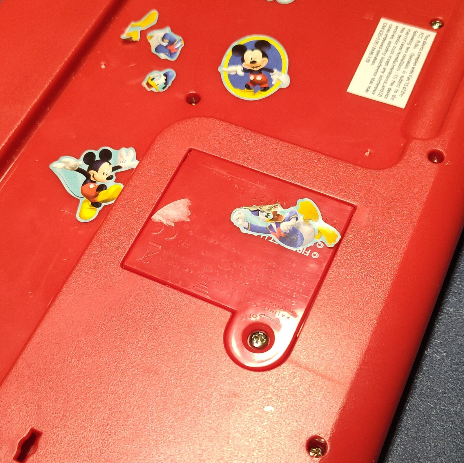 Disney Junior Mickey 28-Key Electronic Keyboard, Red/Yellow, Synth, Beginner