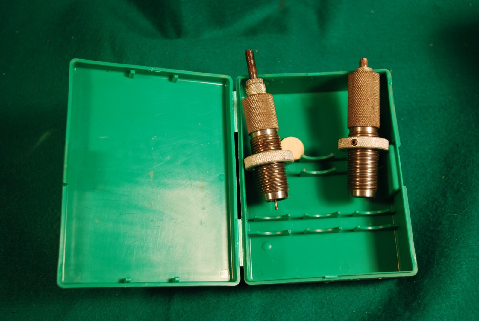 RCBS  RELOADING DIE SET FOR THE 350 REMINGTON MAGNUM