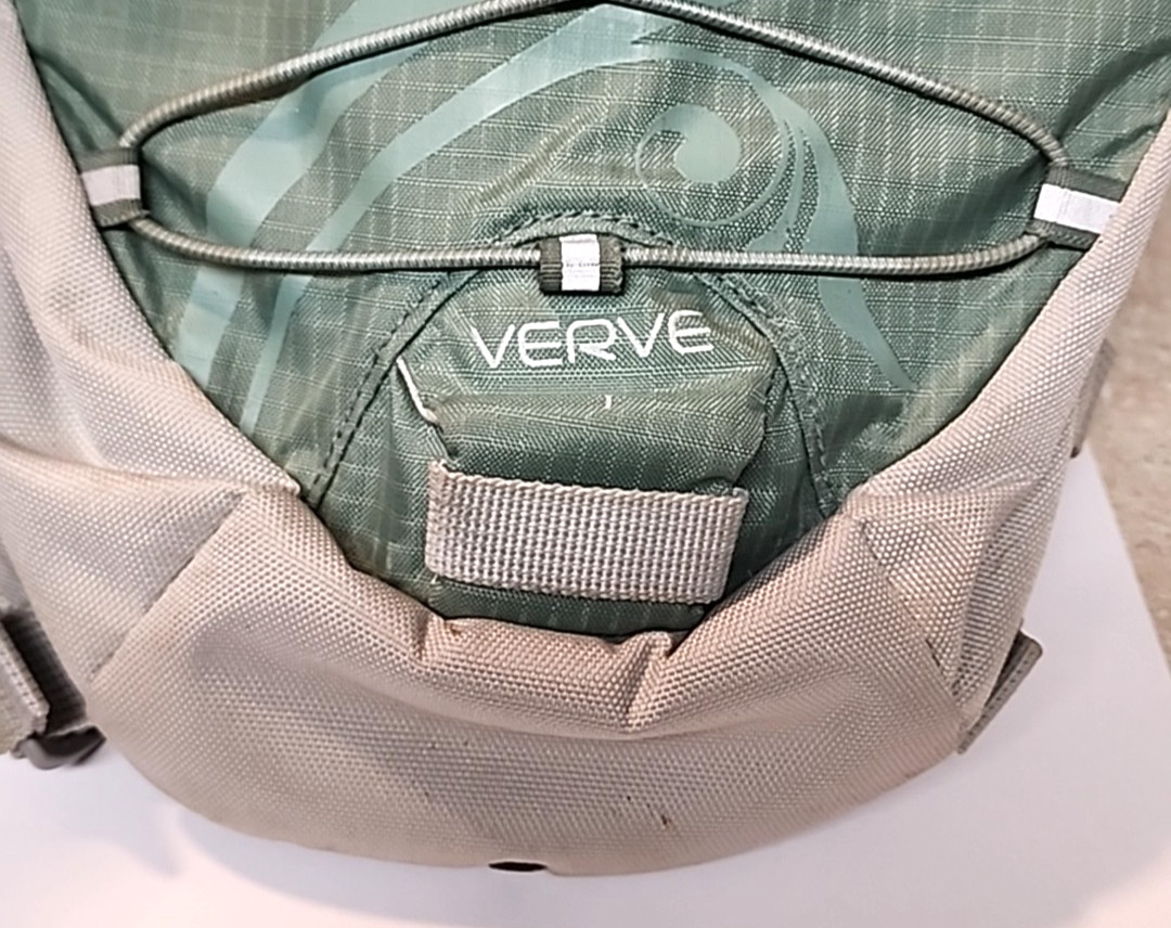 Osprey Verve 4 Hydration Backpack Green HydraLock Hiking Biking Pack Adjustable
