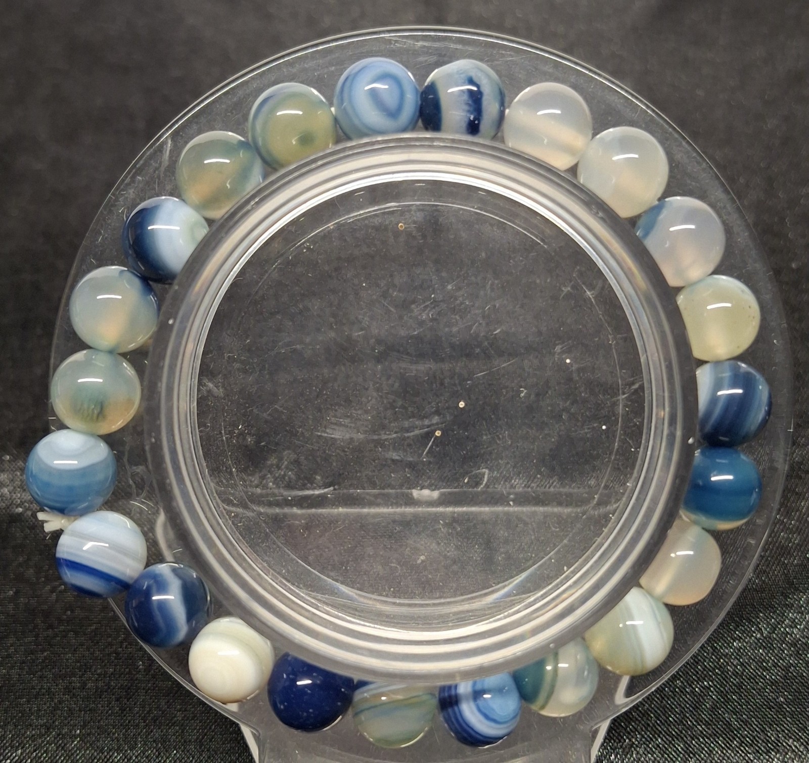Dyed Blue Agate 8mm Bead Bracelet Size 6 1/4 (BRC 84)