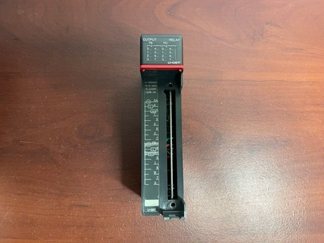 SIEMENS SIMATIC U-05T OUTPUT RELAY MODULE NEW