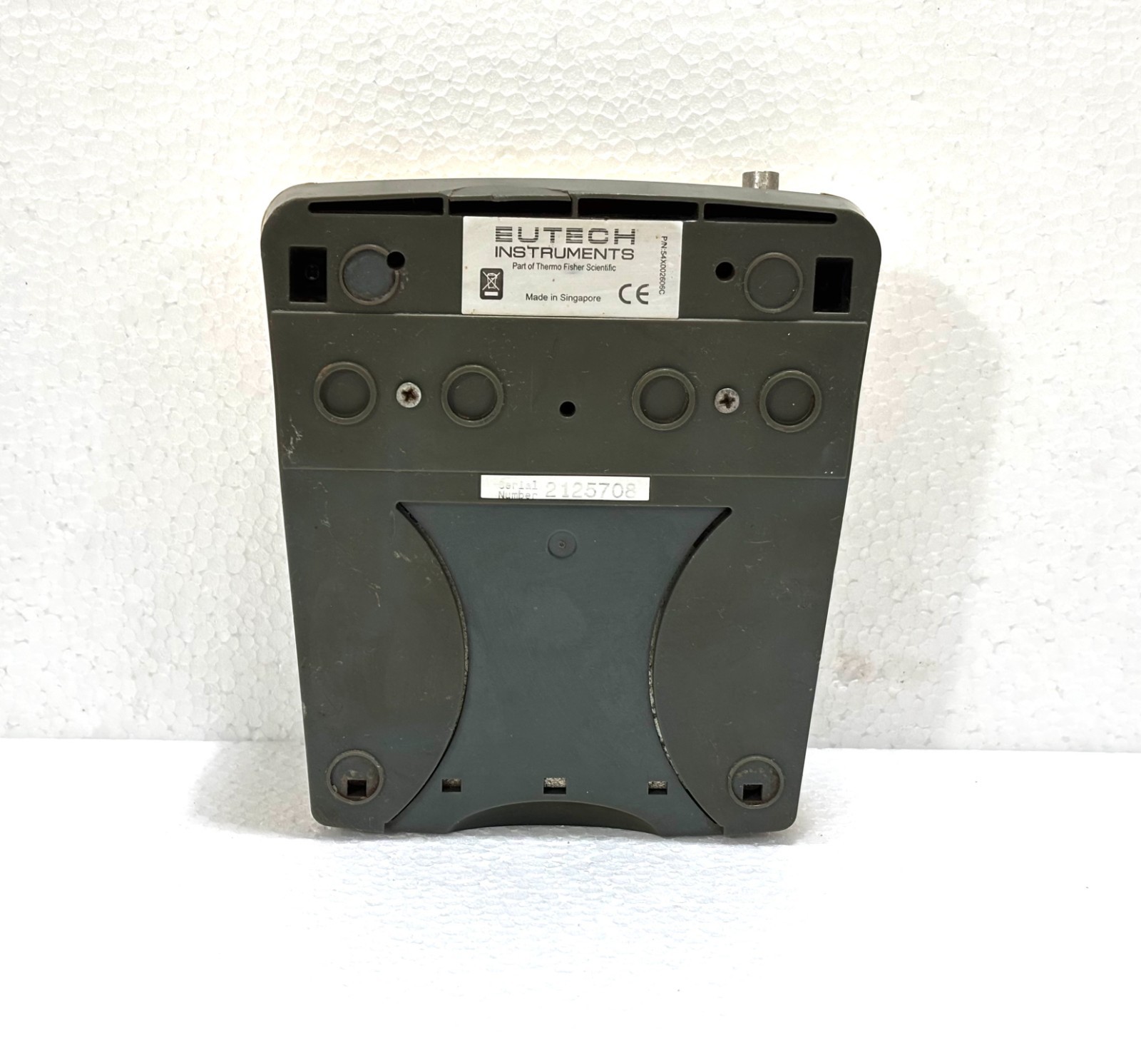 Eutech Instruments PH 700 ph/mv/c/f Meter
