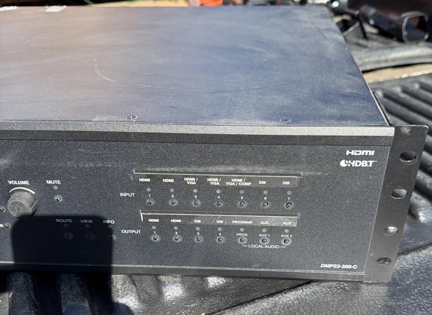Crestron DMPS3-300-C HDMI Professional Digital Media Presentation System Rack